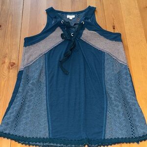 POL Deep Blue and Gray Lace Tank Top